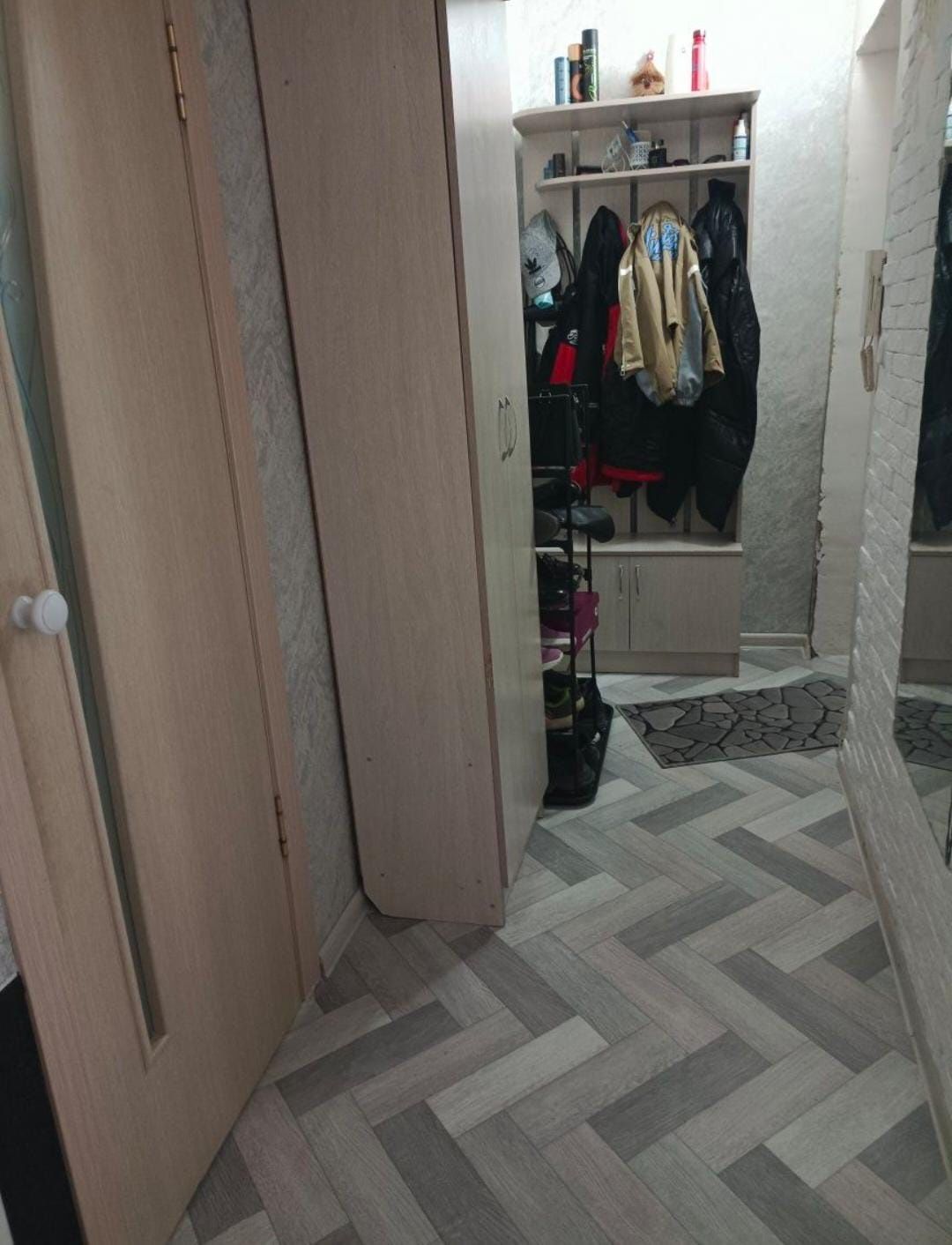 Продам 3х комнатную  квартиру