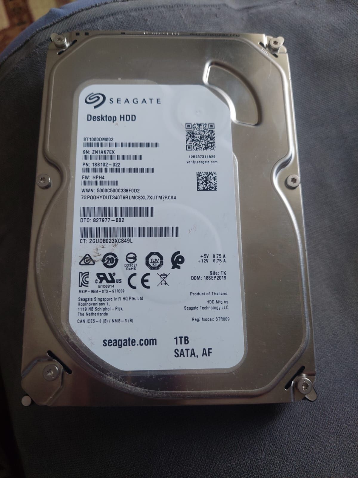 Продам жёсткий диск на компьютер HP