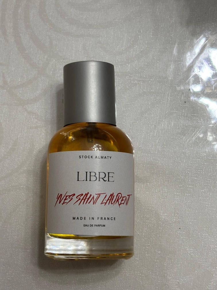 Парфюм сатылады, 3 түрлі хош иіспен