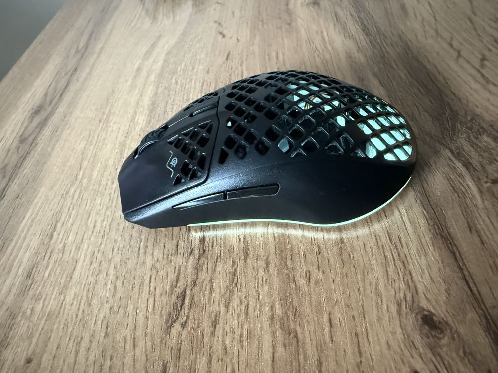 Игровую мышь SteelSeries Aerox 3 Wireless (2022)
