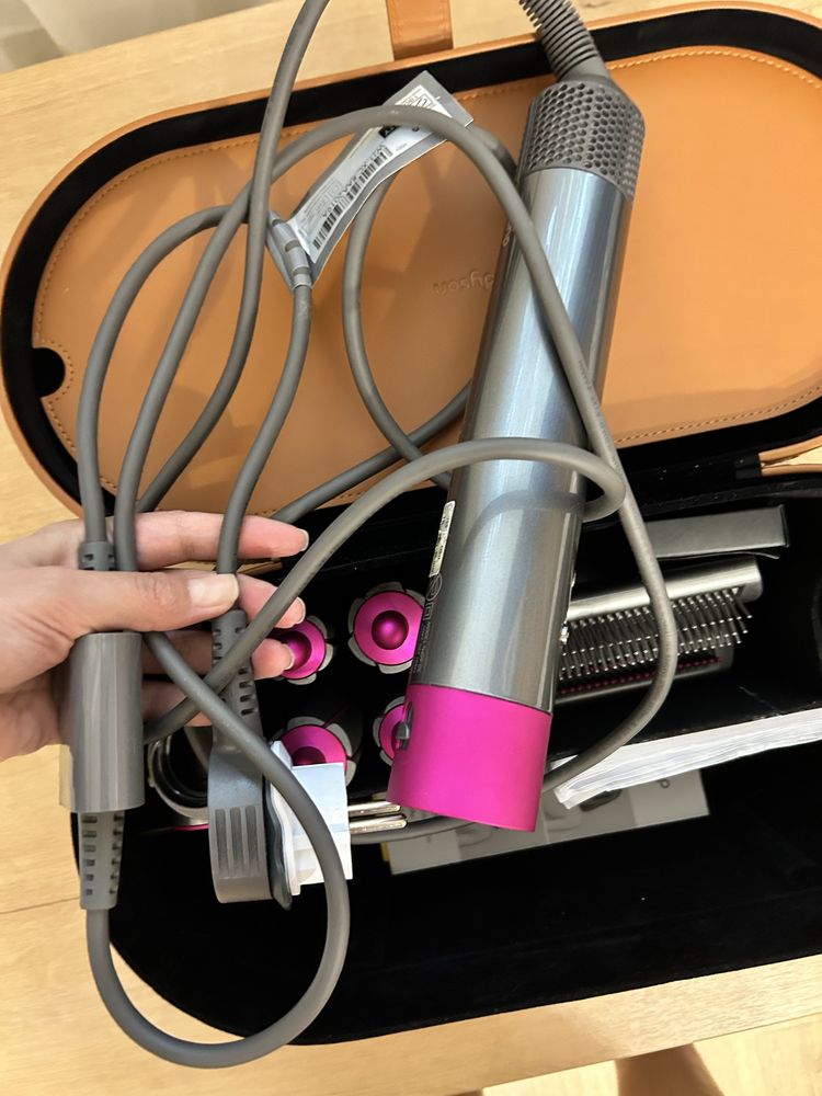 Продам фен Dyson Airwrap (оригинал)