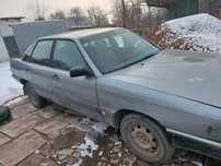 продается на запчасти  Audi 100