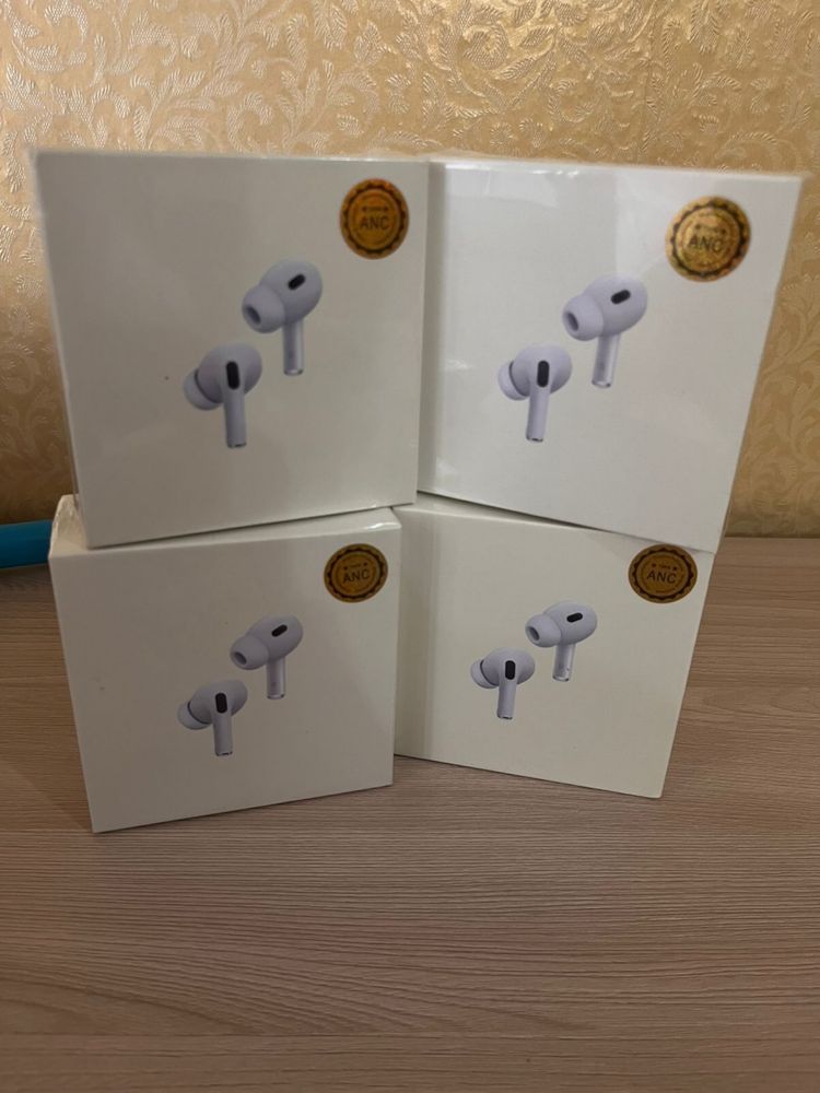 Наушники AirPods pro