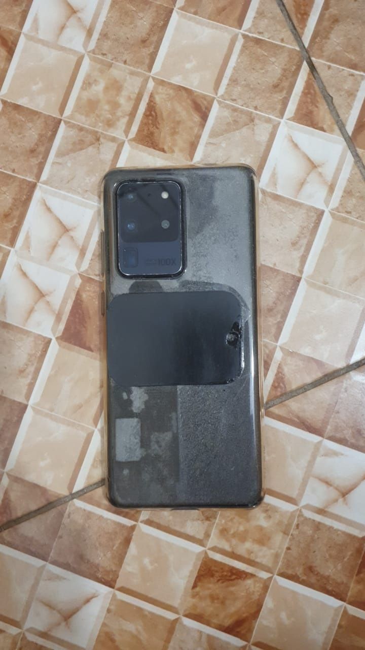 Samsung galaxy s20 ultra 5G 12/128