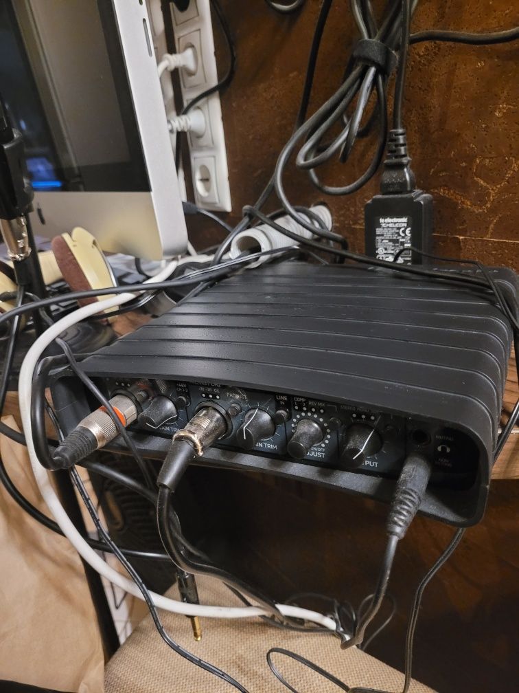 Продам звуковую карту tc electronic impact twin