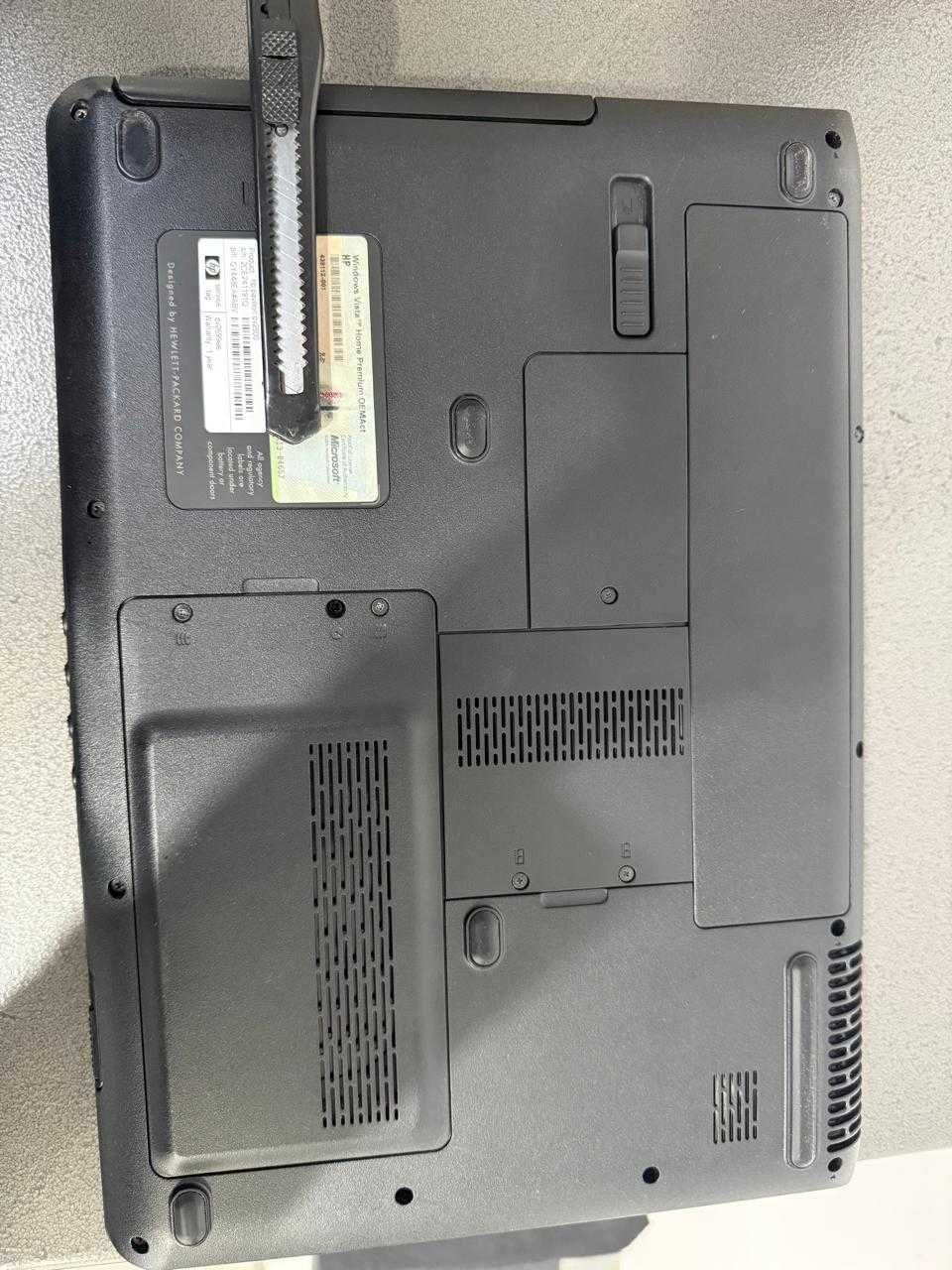 HP Pavilion dv2000. В хорошем состоянии