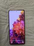 Samsung Galaxy S20 FE красный в идеальном состоянии