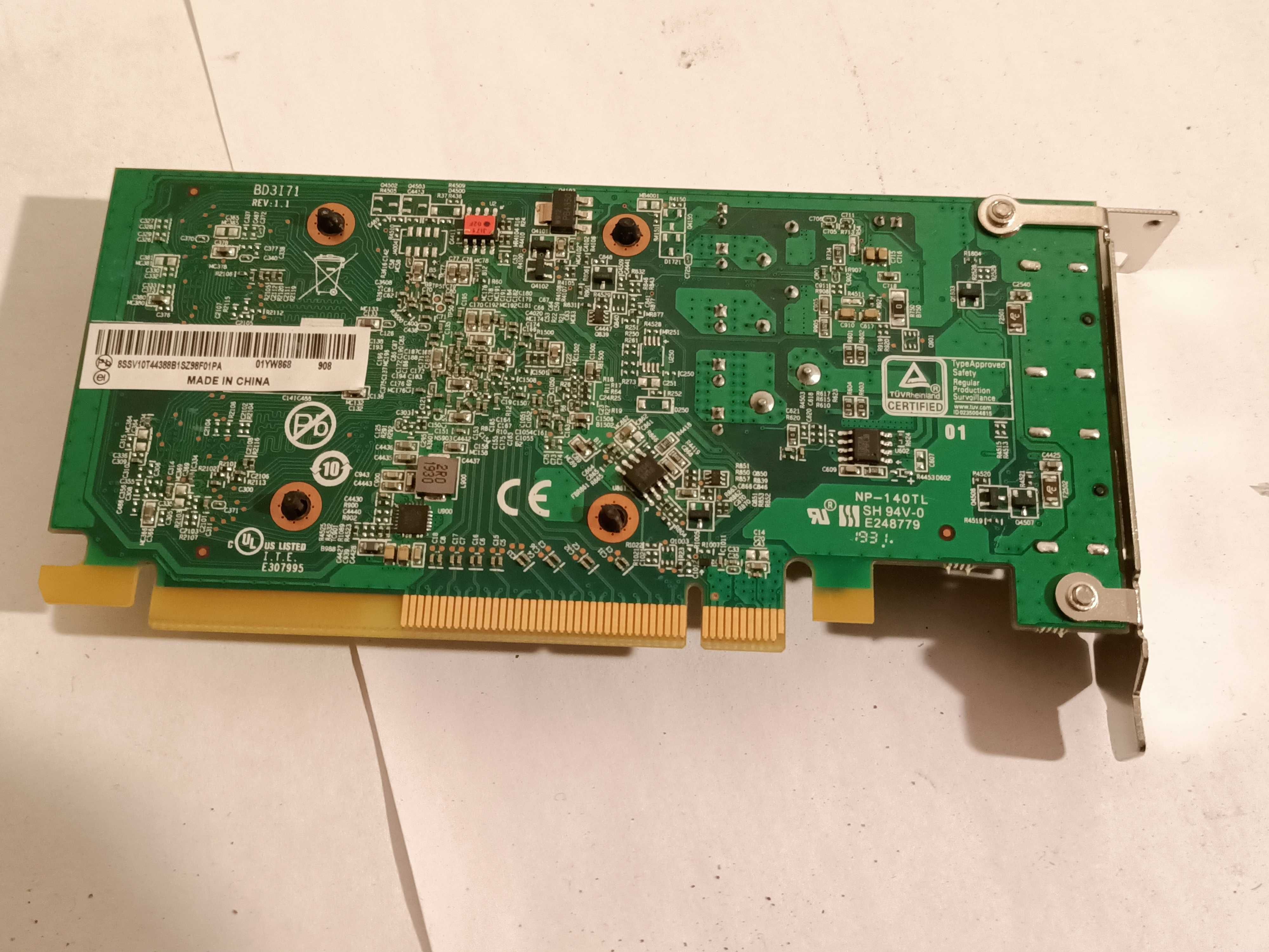 Продам видеокарту "Radeon R520" (01YW868) для Lenovo ThinkCentre.