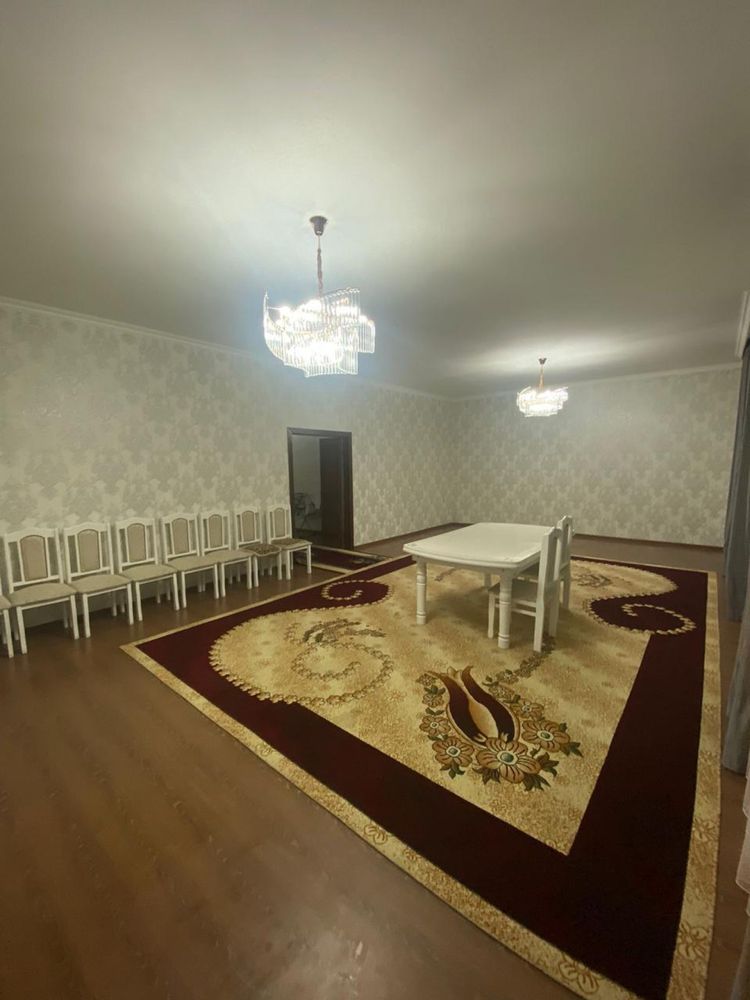 Продаеться ковер