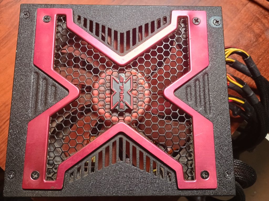 Блок питания Aerocool Strike-x 1100w