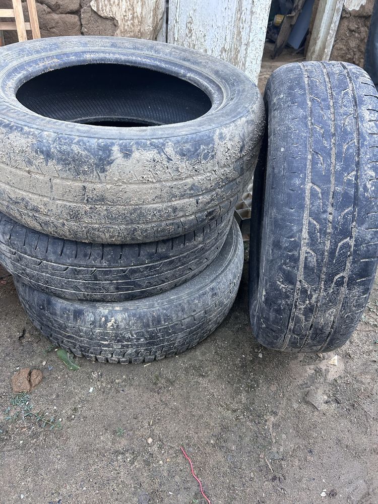 Продам шины 175/65 R14 (4 шт)