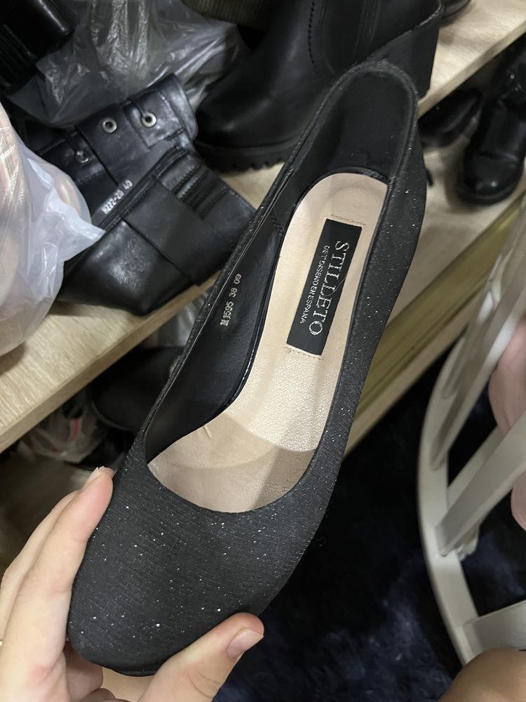 Продам туфли
