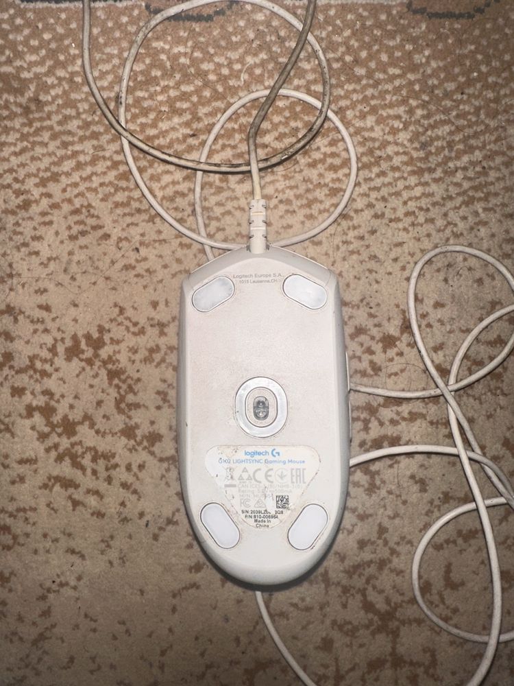 Компьютерная мышка Logitech g102