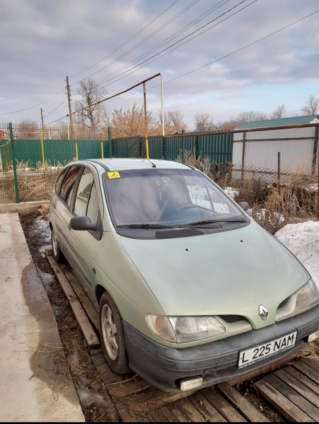 Продам или обменяю автомобиль Рено