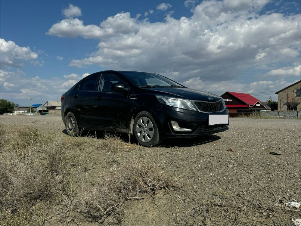 Продам киа рио 2014 г.в 1,6 механ 6 ступка