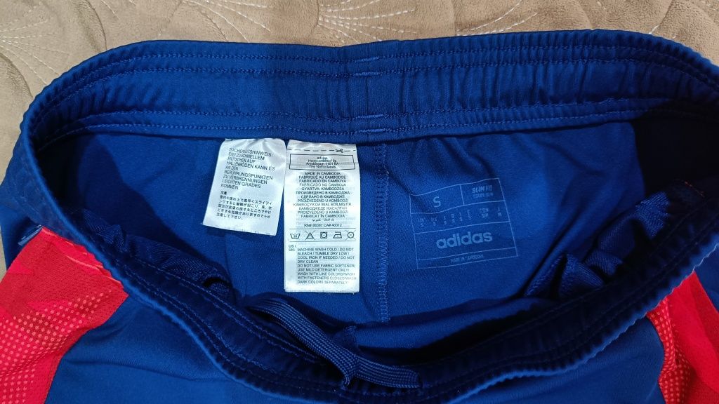 Трико adidas продам