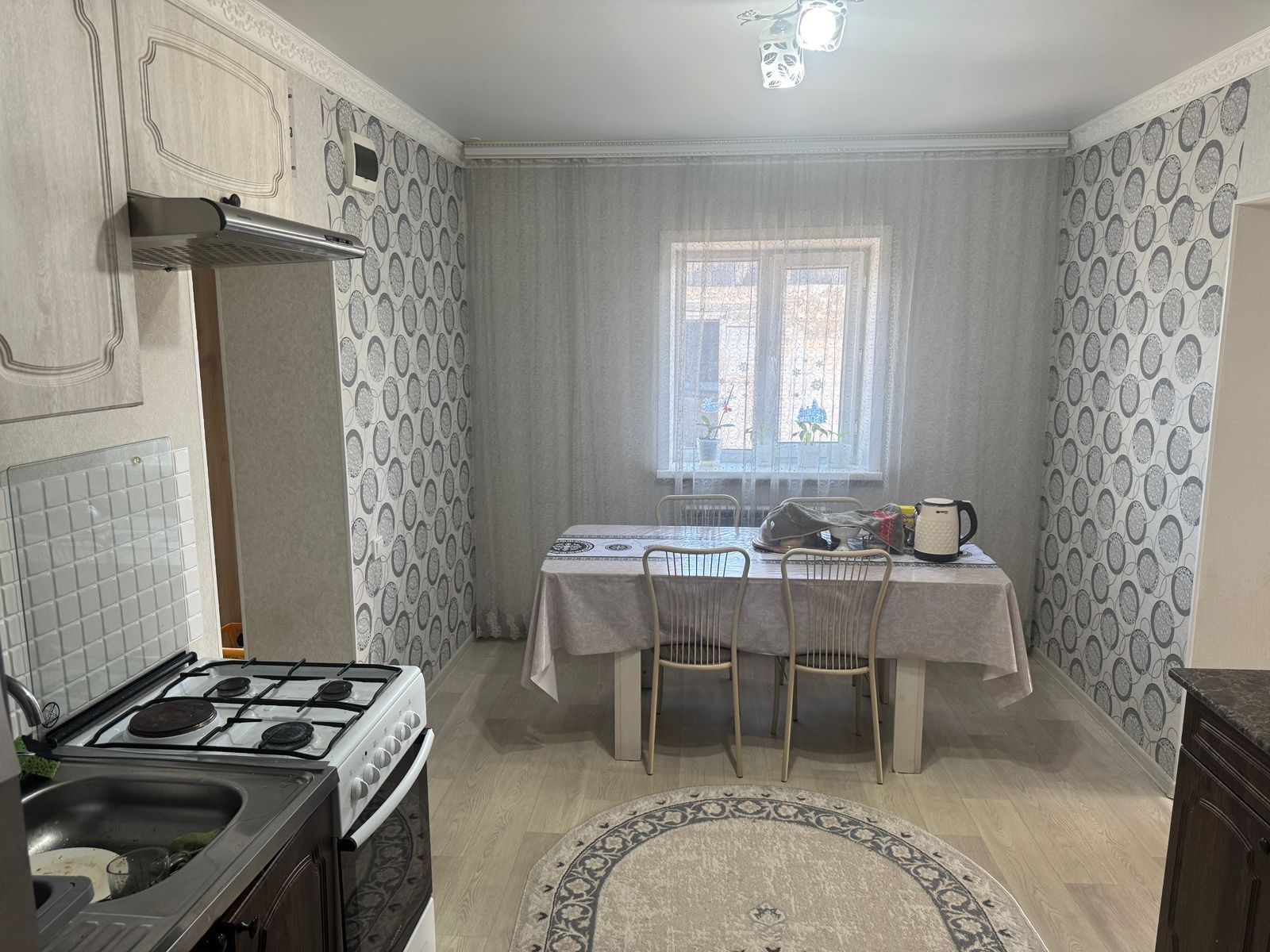 Продам уютный отдельно стоящий дом в районе Дальняя, 4 комнатный, 20 0