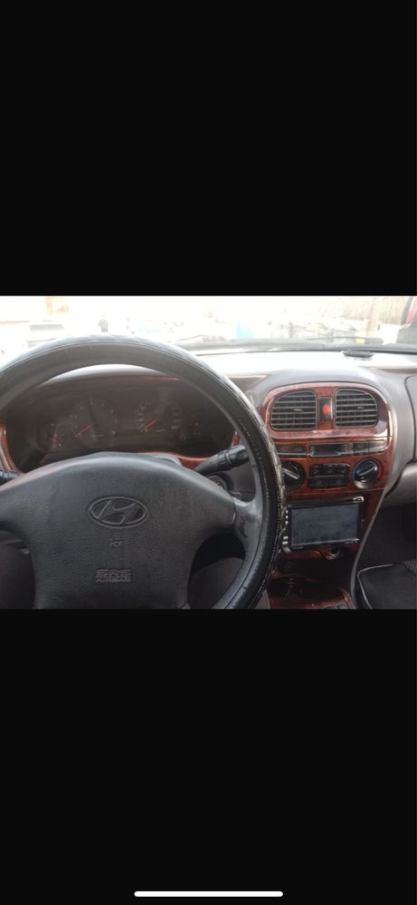 Hyundai Sonata 2001