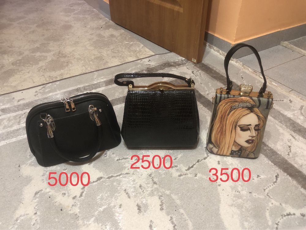 Сумочки женские разные