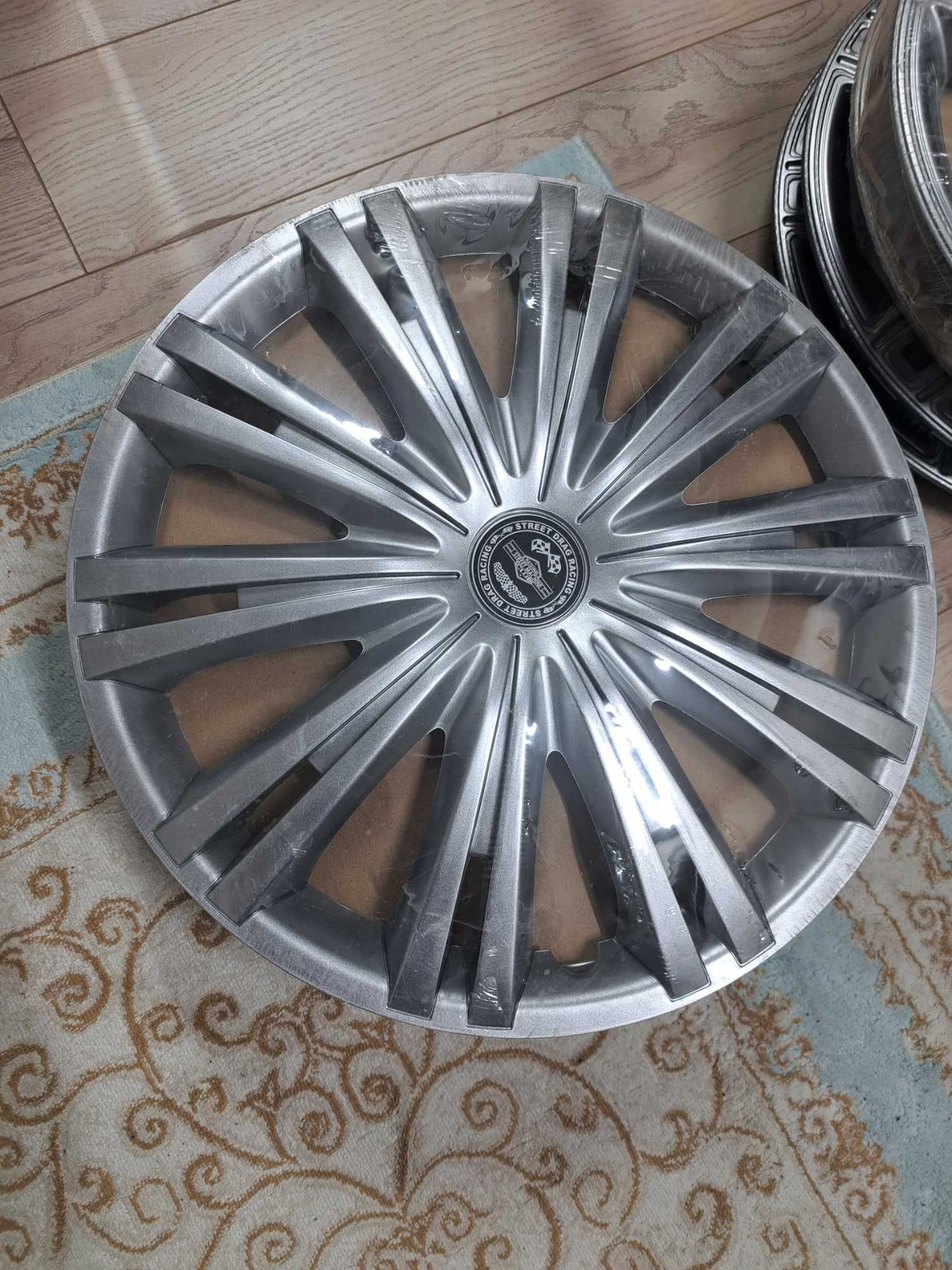 продам колпаки R16