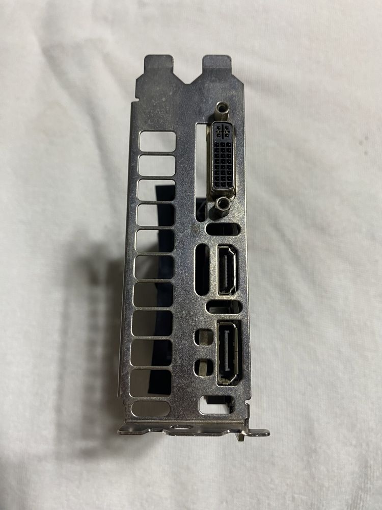 Видеокарта GTX 750 1gb