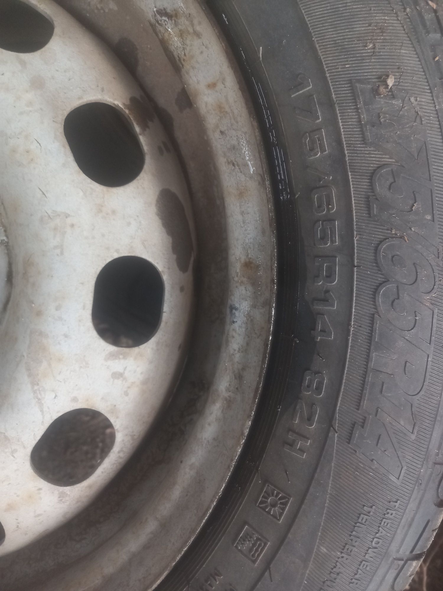 Продам 4 колеса r 14