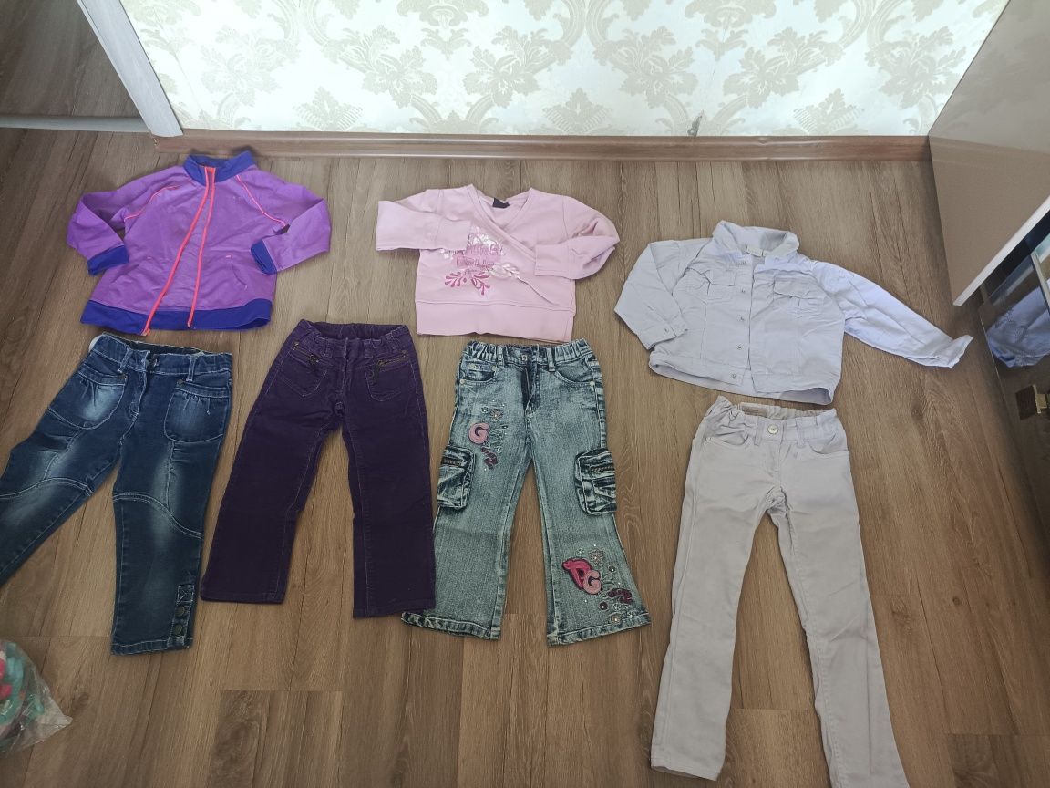 Продам детские фирменные вещи