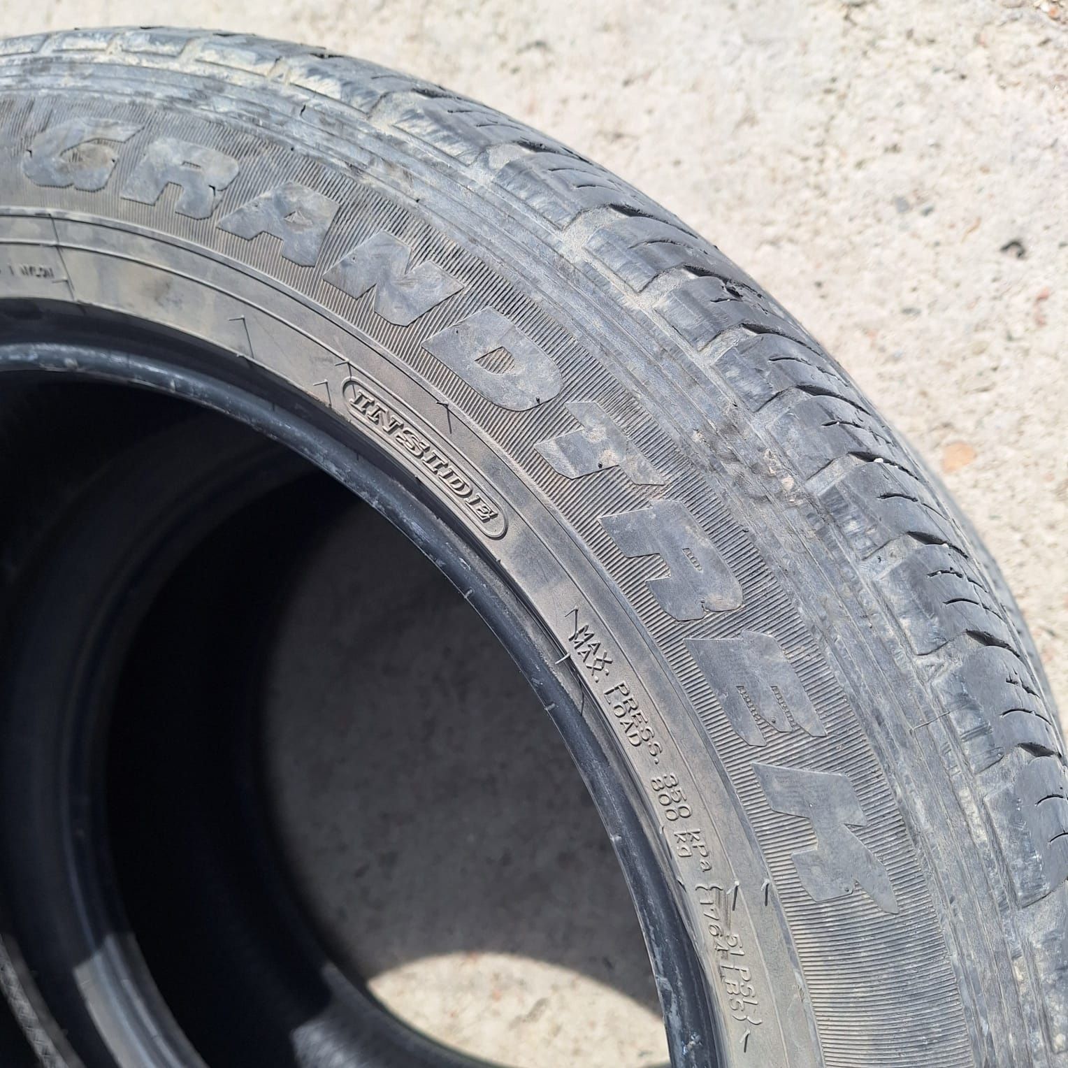 Продам летние шины 235/55/17