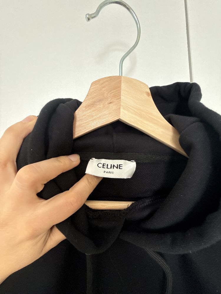 Продам шикарную черную шубу длинную кофта Celine