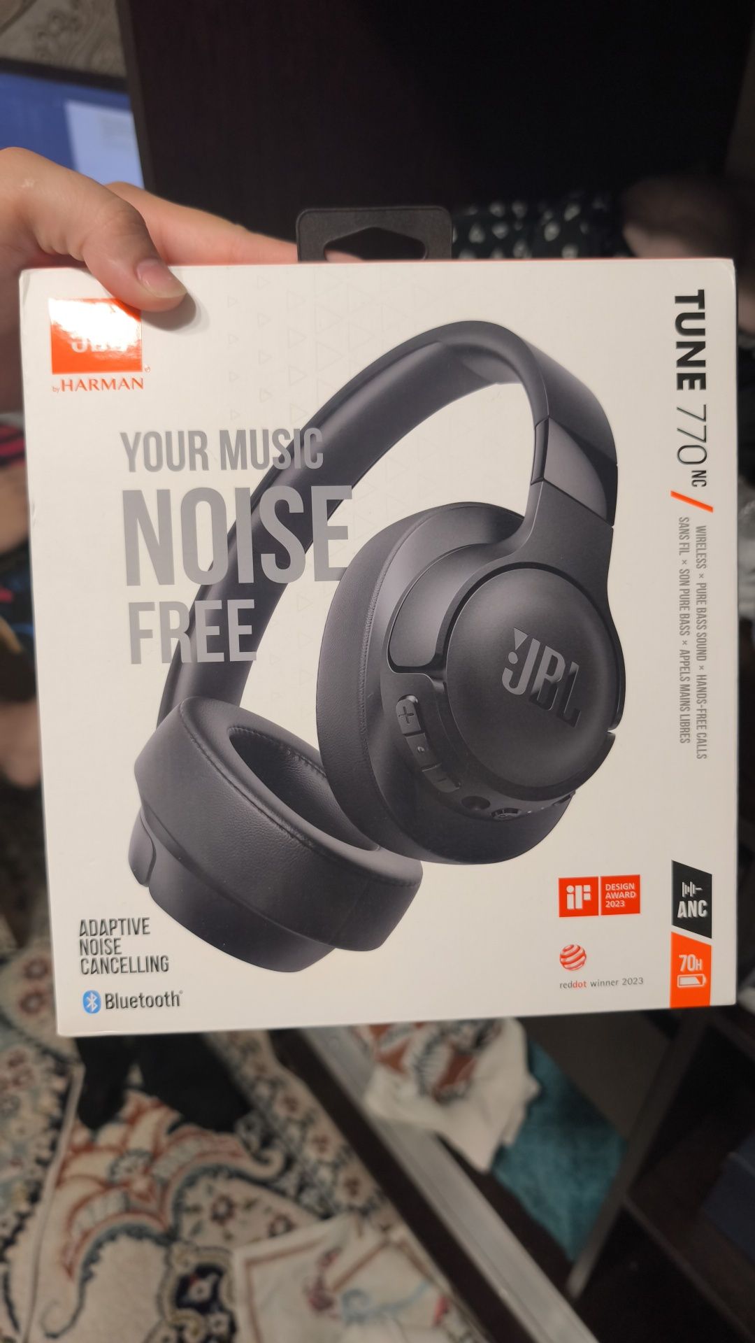 Наушники JBL Tune 770NC черный