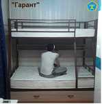 Двухъярусная металлическая кровать (двухярусная). Доставка бесплатно.