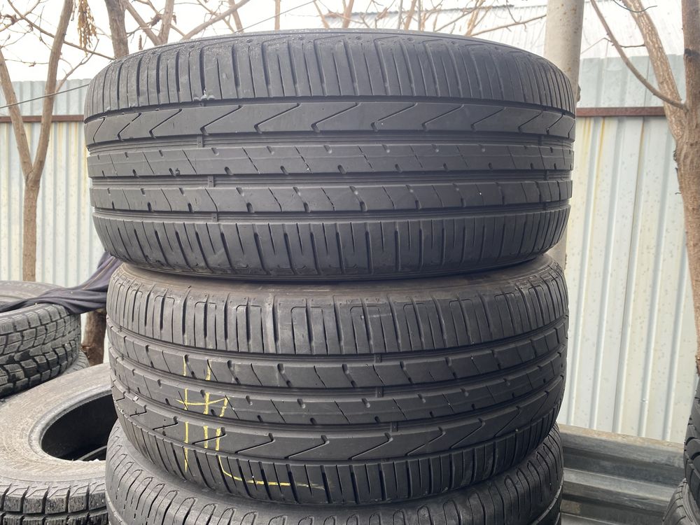 Пара Летние Шины 235/55R17 Hankook Ventus.
