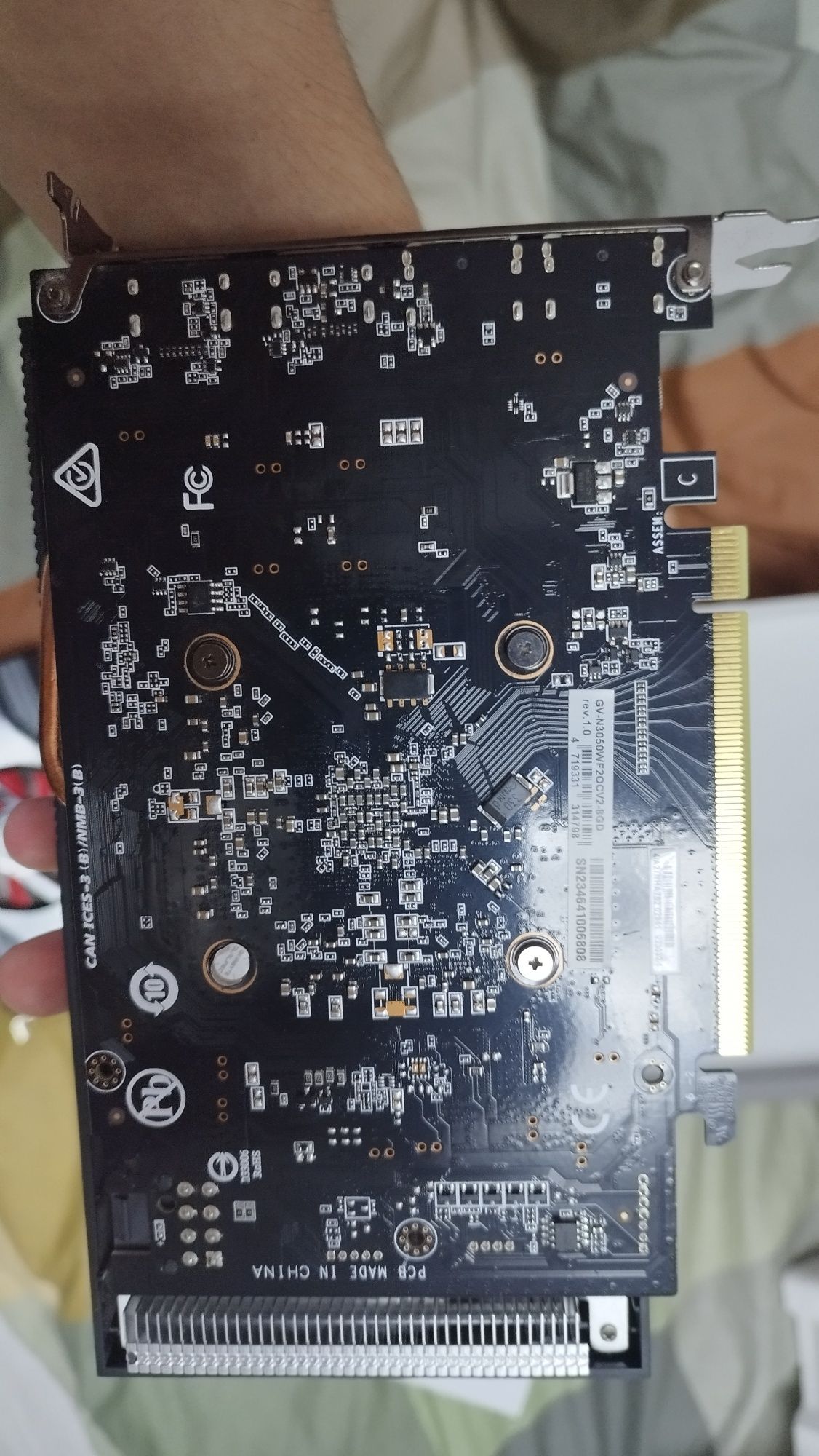 Видеокарта Gigabyte Geforce RTX 3050 WINDFORCE OC V2 8G