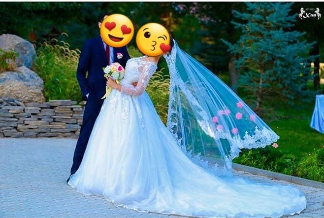 Свадебное платье