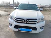 Toyota Hilux 2021 год
