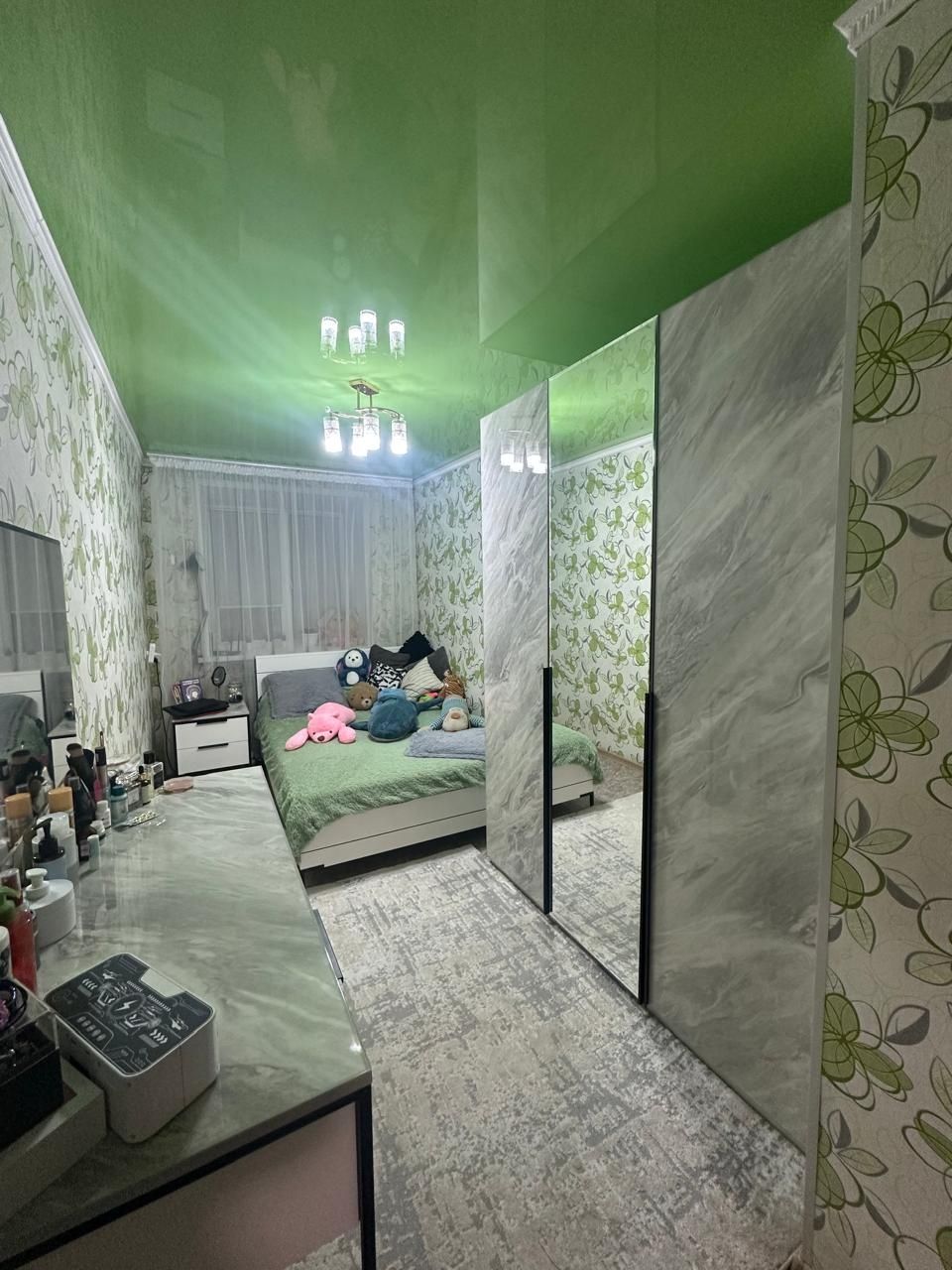 Продам 2 комнатную квартиру в кирпичном доме, район Черемушки 14800