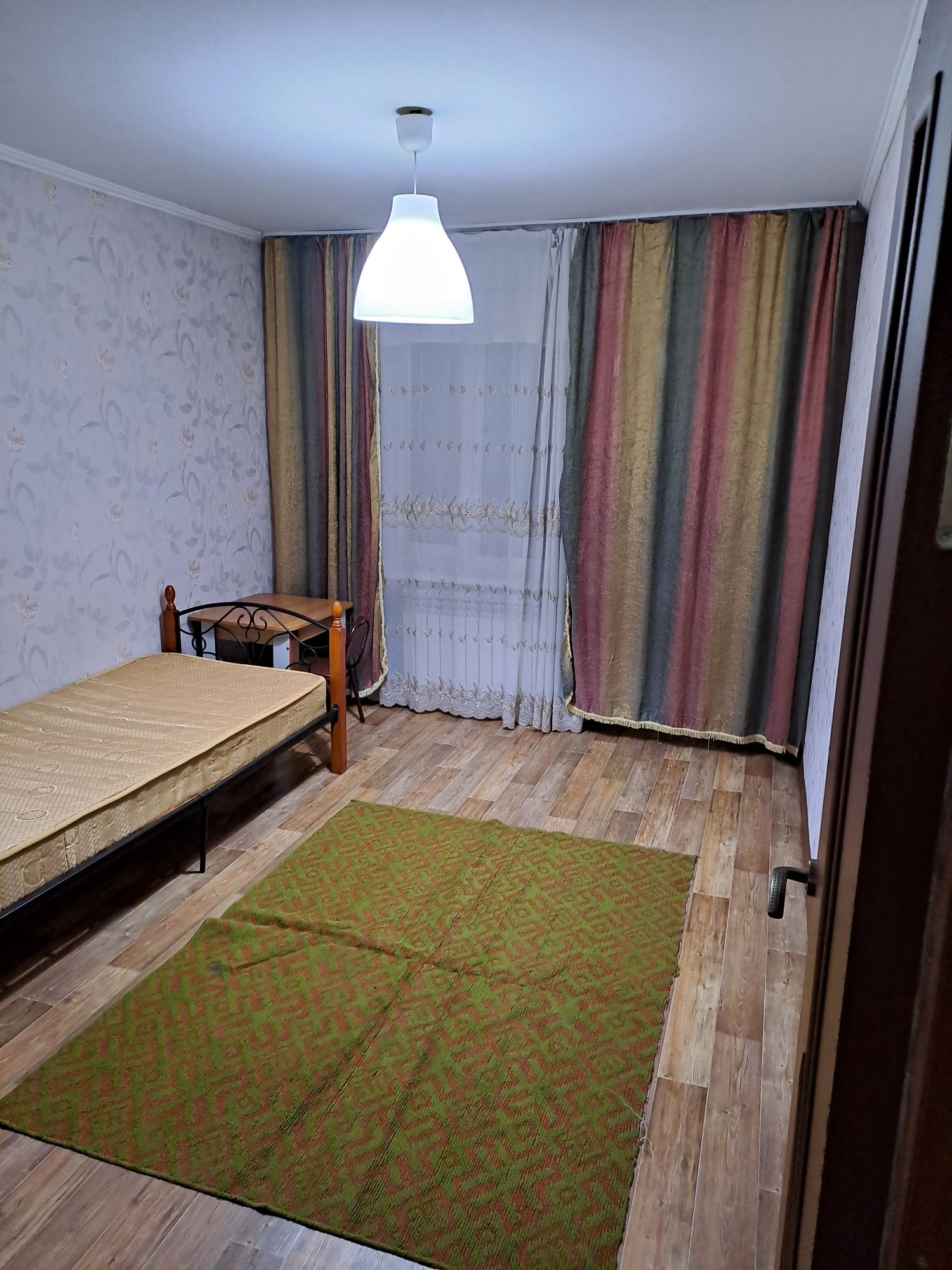 Продам 2-х комнатную  квартиру