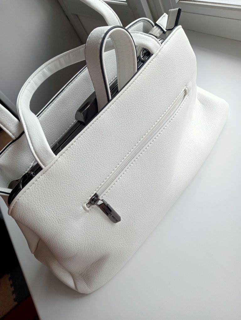 Продам женскую сумку VELINA FABBIANO,