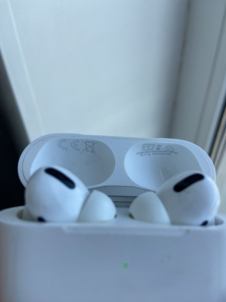 AirPods Pro.