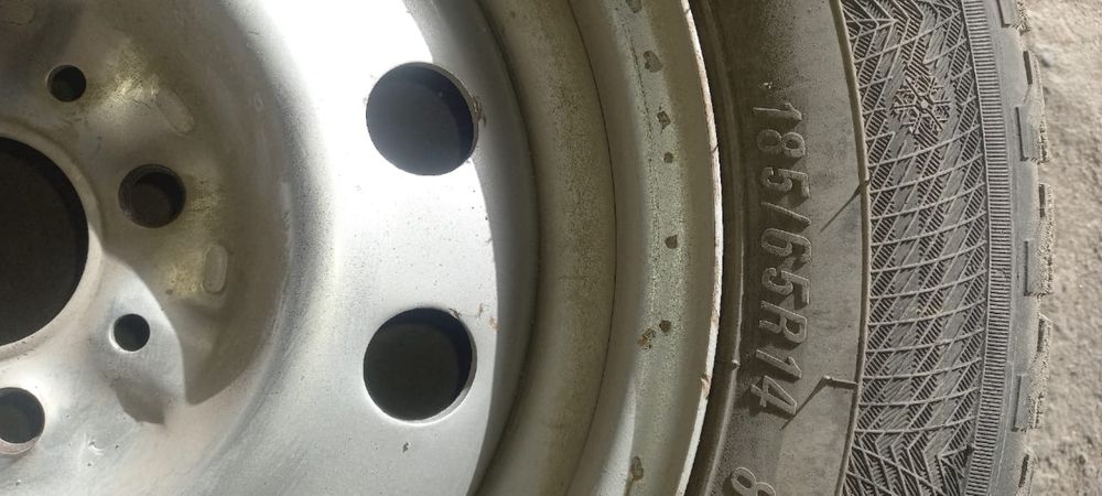 Зимняя резина на Lada Priora