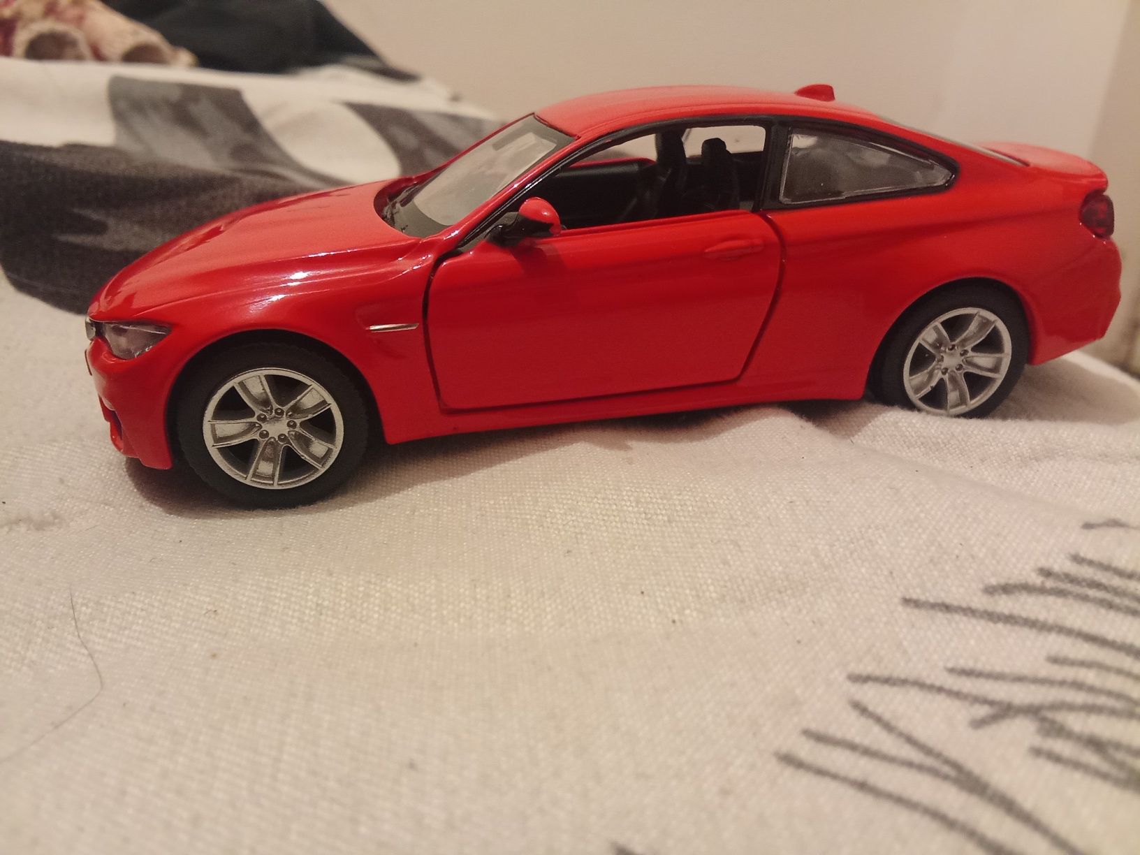 Прошу писать в тг Ghoul_dead993.  BMW M4 COUPE ″не на пульте управлени