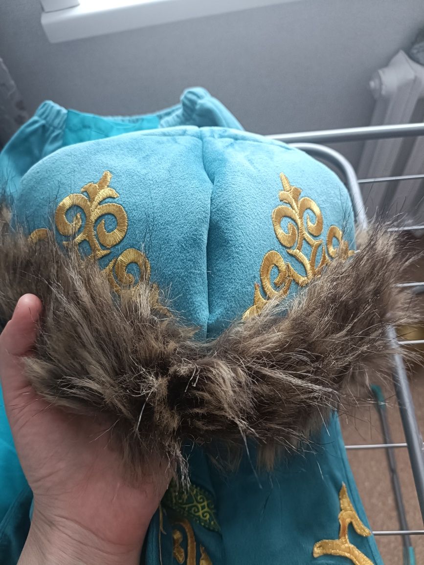 Продам национальный костюм на 6-7 лет. Состояние отличное комплект