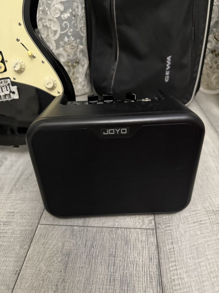электрогитара Cort G210
