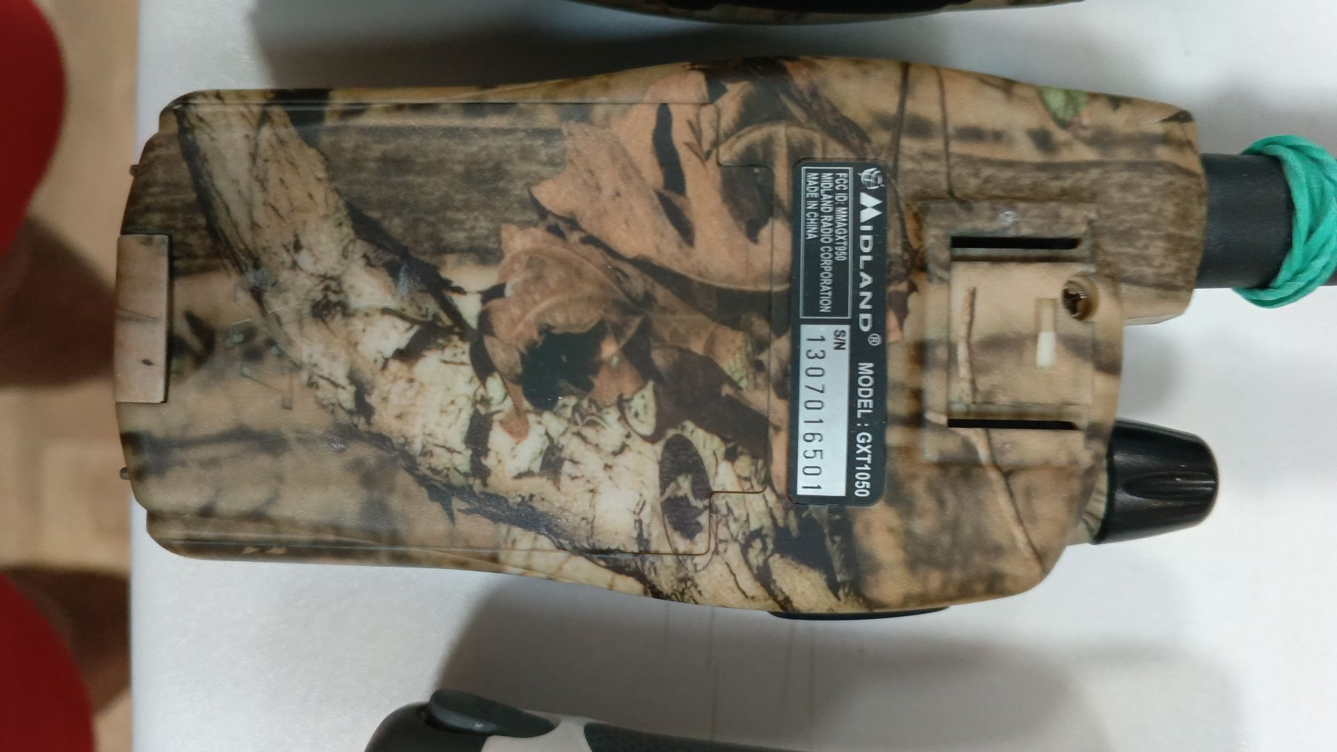 Продам рации Midland gxt1050 и motorola  t-40