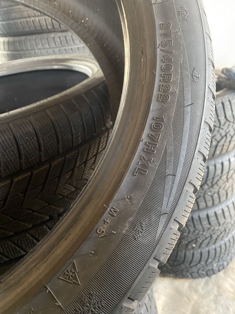Пара зимние шины 275/40/22 275/40R22 Roadmarch.