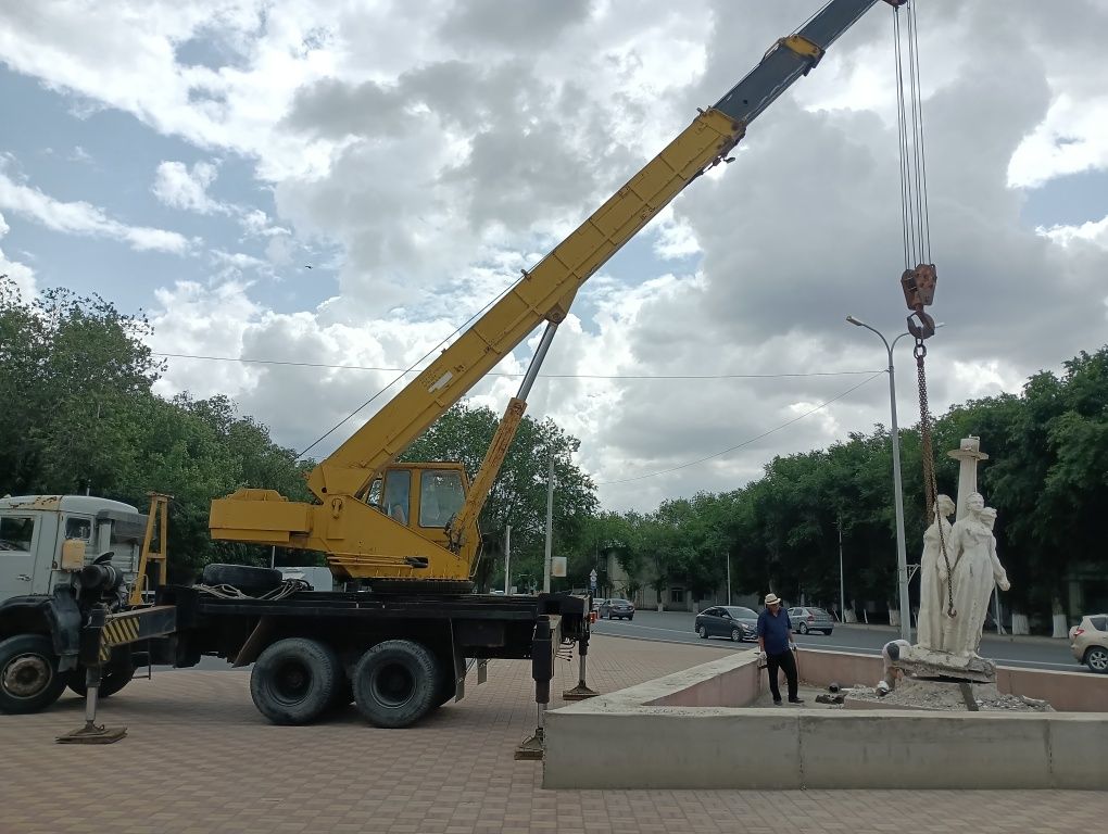Услуга Автокрана 25 тонн 21 метр