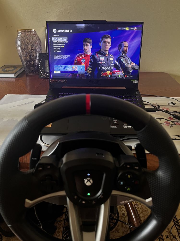Игровой руль Hori Racing Wheel Overdrive