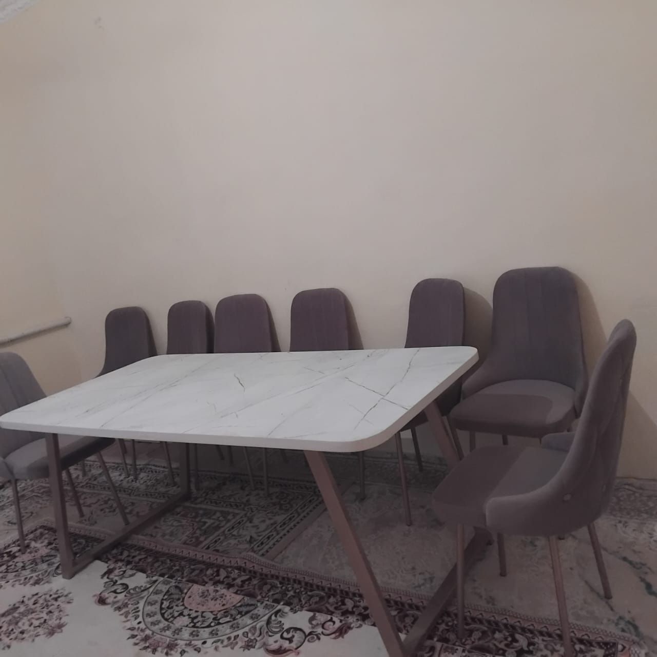 Стол со сиденьями