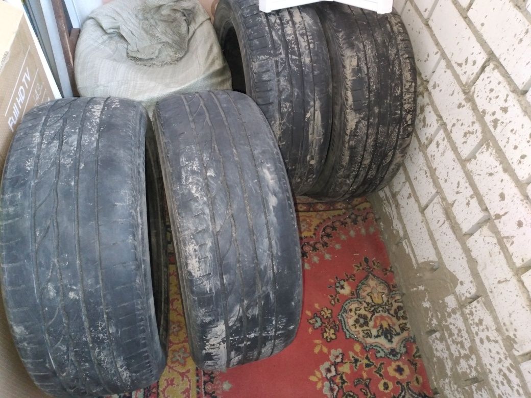 Продам  летние  шины на авто