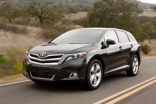 Бампер на Toyota Venza 09-11/Тойота Венза 09-11